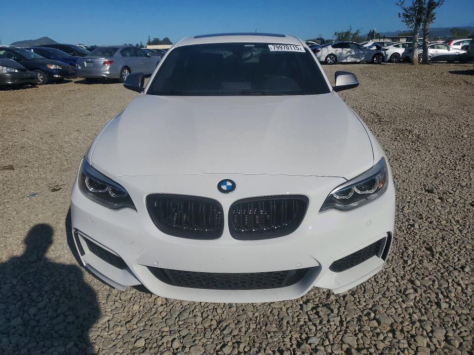 2016 BMW M2