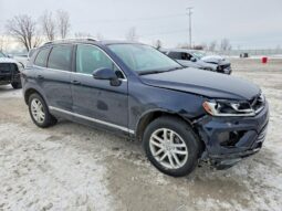 
										2016 Volkswagen Touareg full									