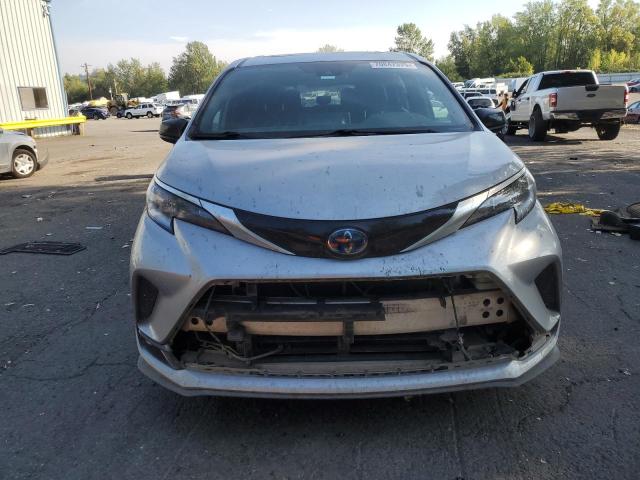 2021 Toyota Sienna