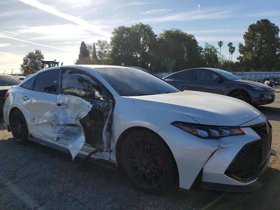 2020 Toyota Avalon