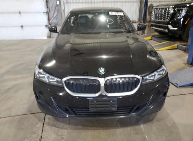 
								2023 BMW 3 series full									