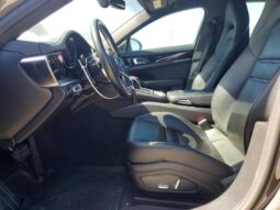 
										2017 Porsche Panamera full									