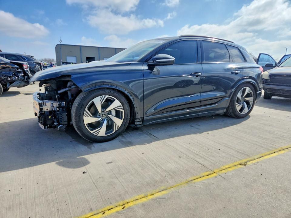 2025 Audi Q6 e-tron