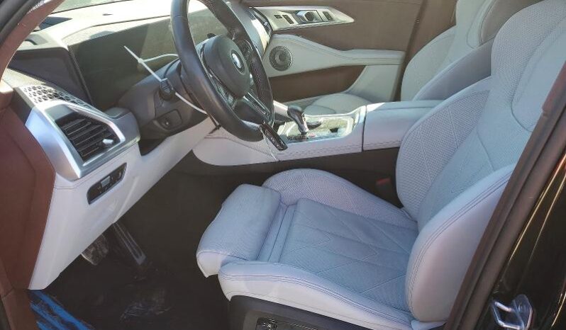 
								2023 BMW Xm full									