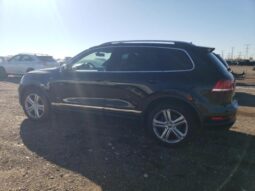 
										2014 Volkswagen Touareg full									