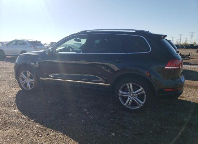 
								2014 Volkswagen Touareg full									