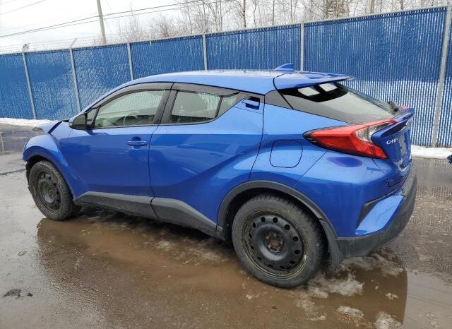 
								2020 Toyota C-hr full									