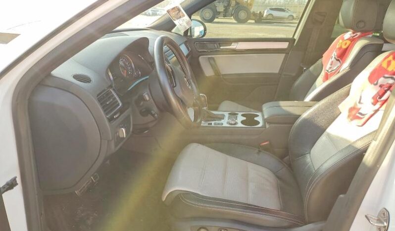 
								2017 Volkswagen Touareg full									