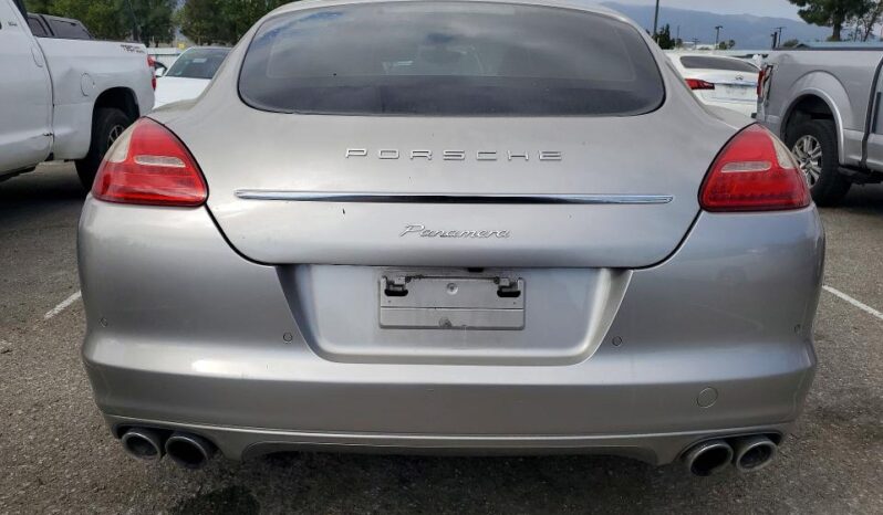 
								2012 Porsche Panamera full									