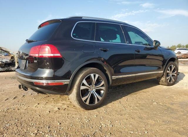 
								2017 Volkswagen Touareg full									