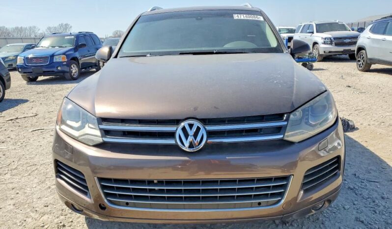 
								2013 Volkswagen Touareg full									