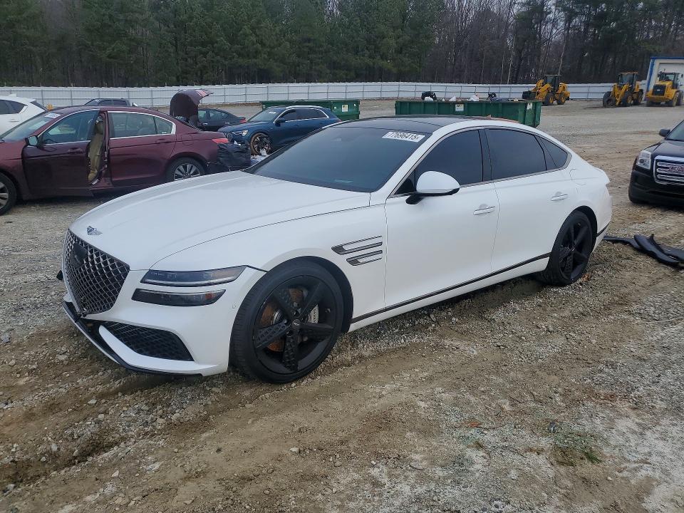 2022 Genesis G80