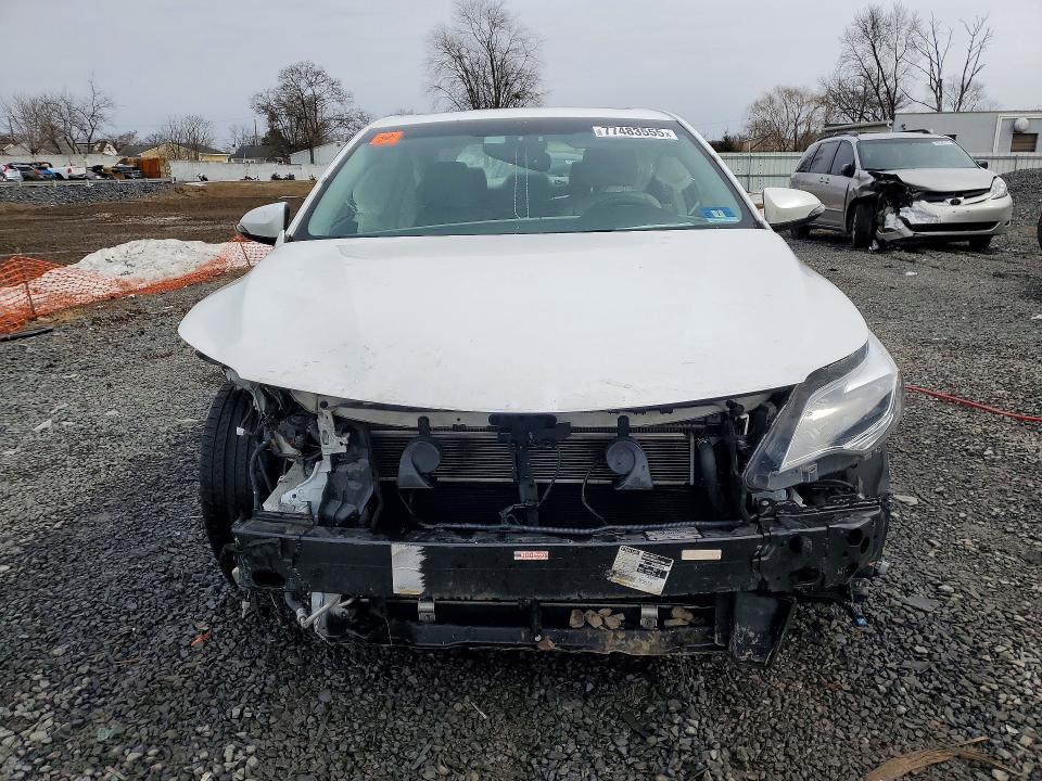 2015 Toyota Avalon