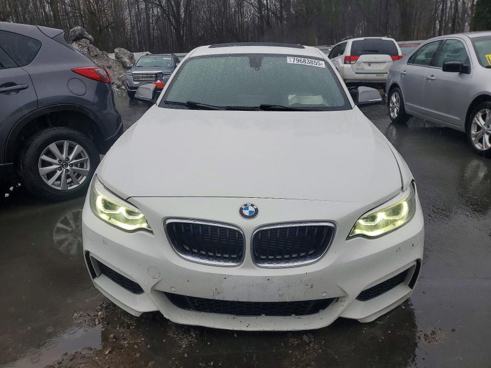 2016 BMW M2