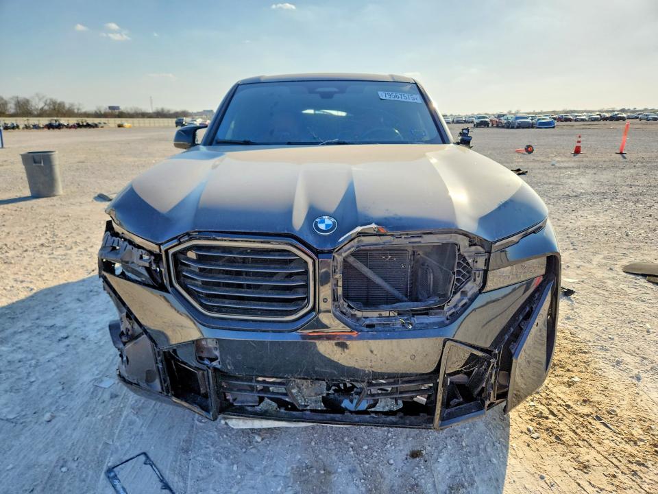 2023 BMW Xm