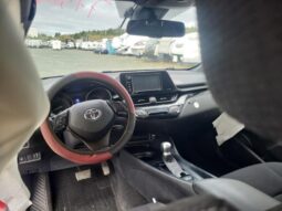 
										2018 Toyota C-hr full									
