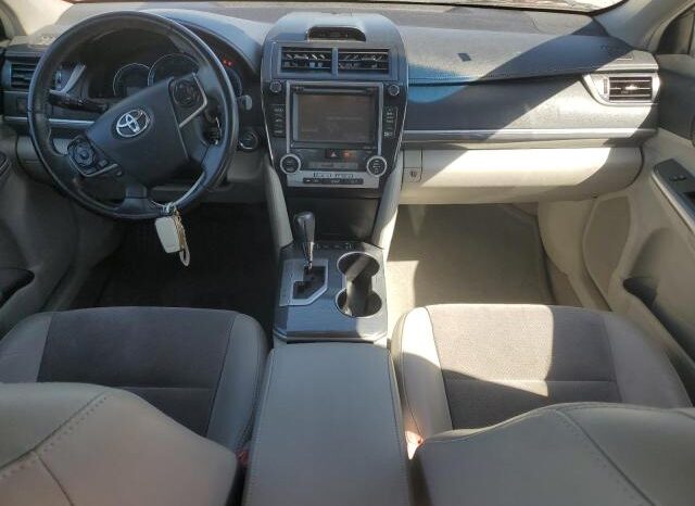 
								2014 Toyota Camry hybr full									