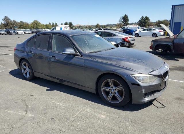 
								2013 BMW 3 series full									