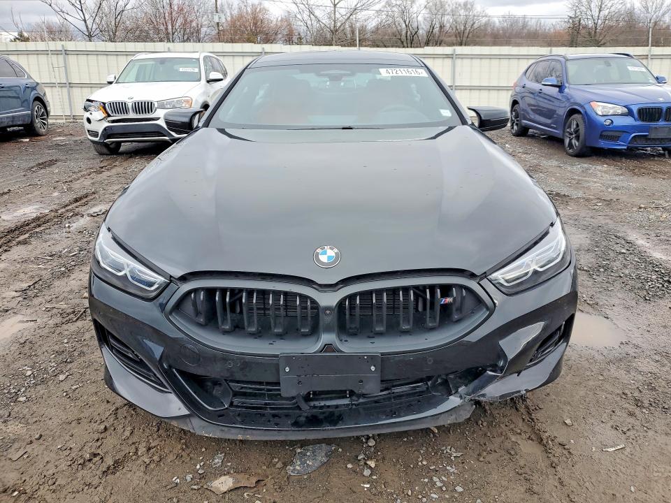 2026 BMW M8