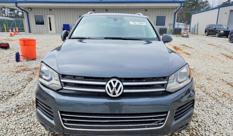 
								2014 Volkswagen Touareg full									