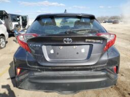 
										2021 Toyota C-hr full									