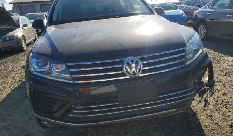 
								2016 Volkswagen Touareg full									