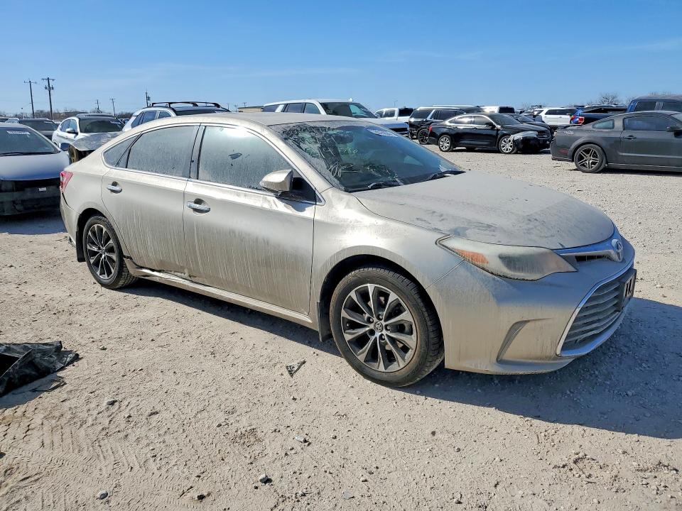 2016 Toyota Avalon