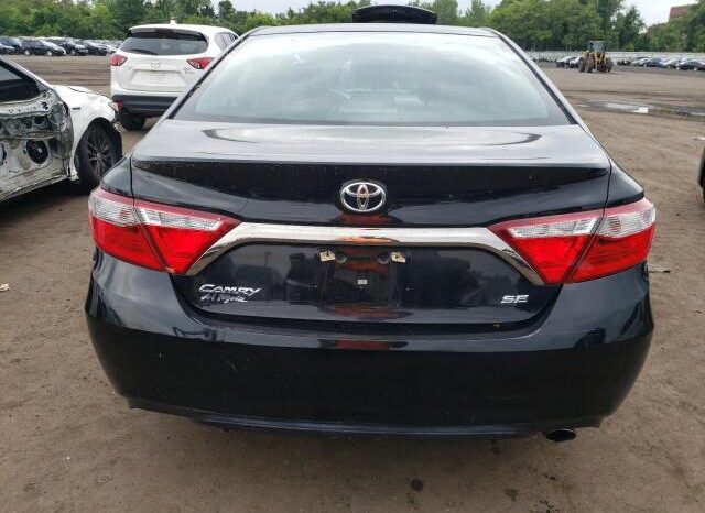 
								2016 Toyota Camry le full									