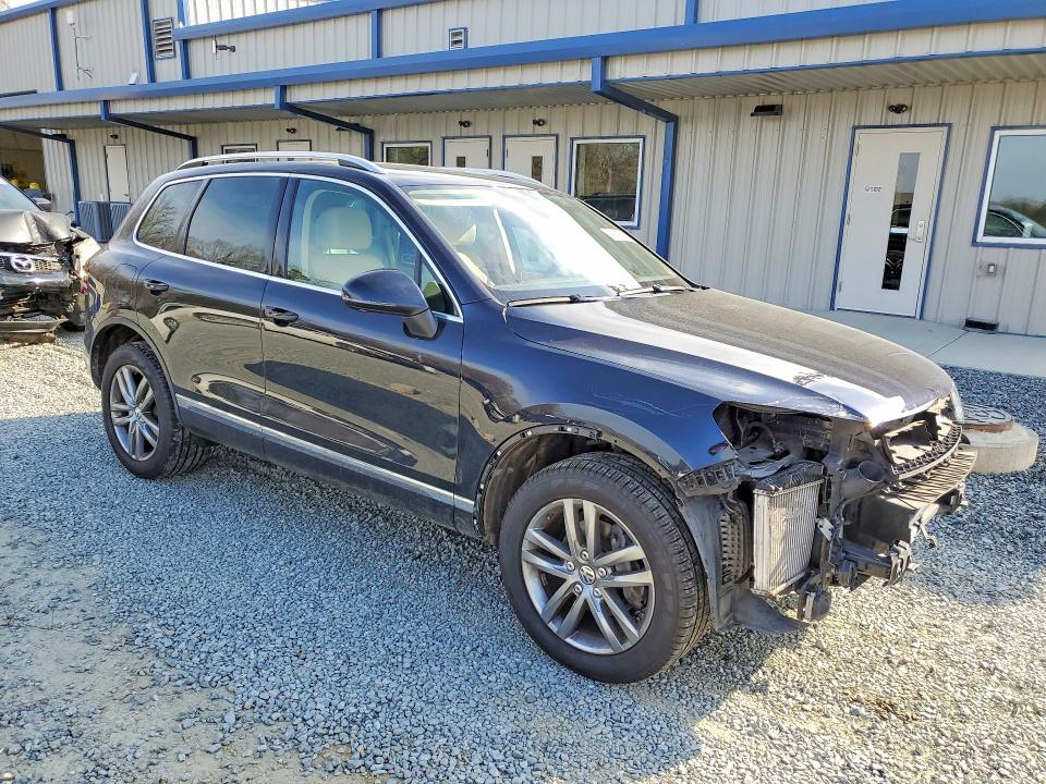 2016 Volkswagen Touareg