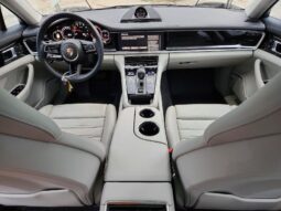 
										2022 Porsche Panamera full									