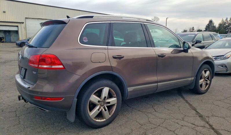 
								2012 Volkswagen Touareg full									