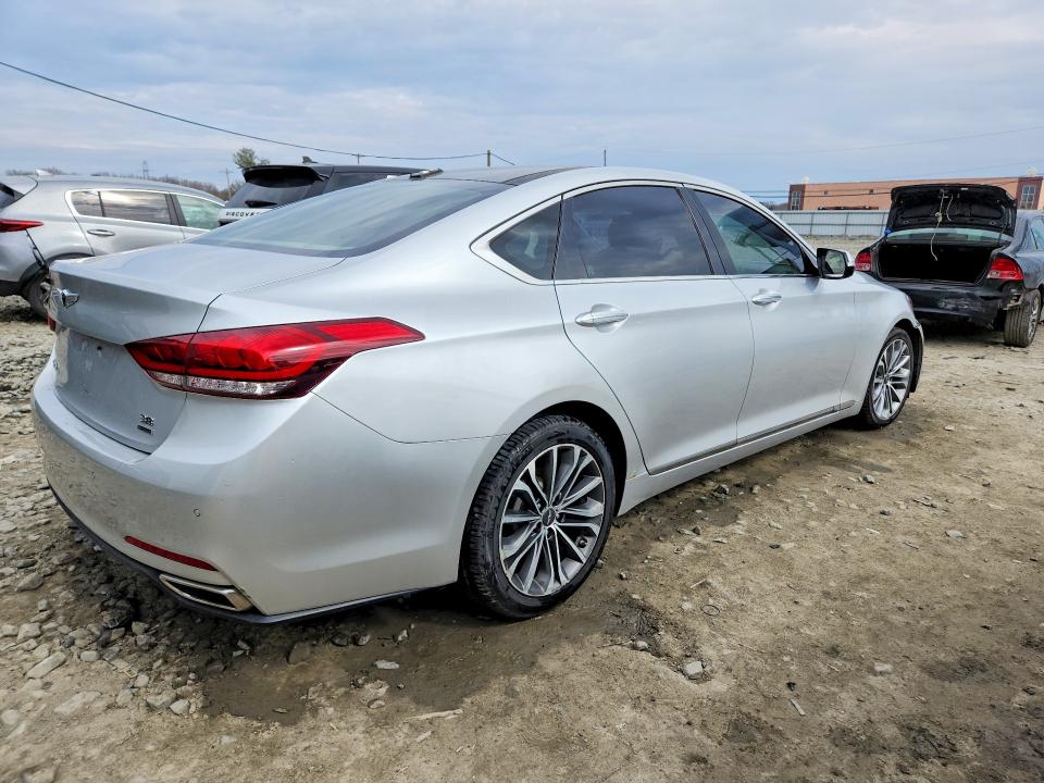 2017 Genesis G80