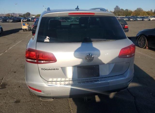 
								2013 Volkswagen Touareg full									