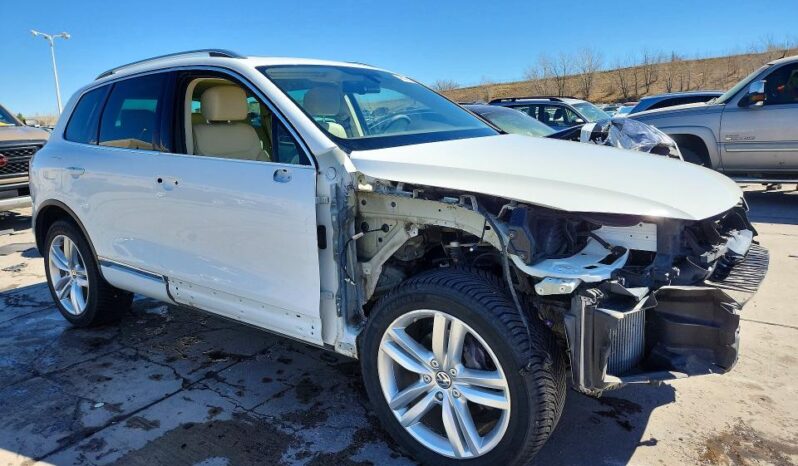 
								2012 Volkswagen Touareg full									