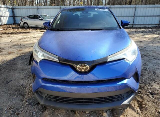 
								2019 Toyota C-hr full									