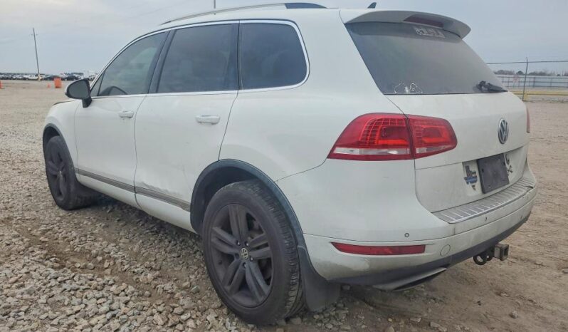 
								2014 Volkswagen Touareg full									