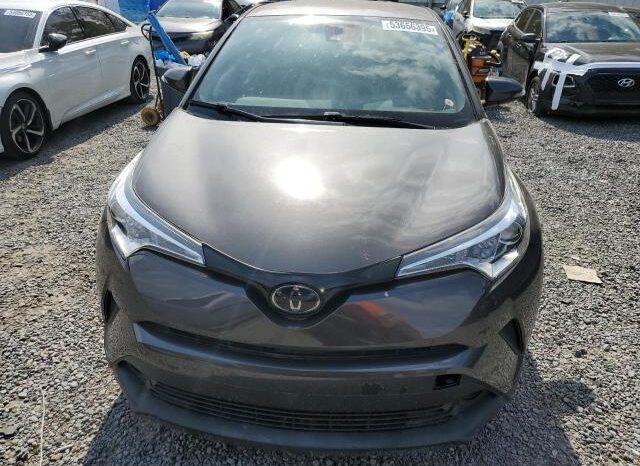 
								2019 Toyota C-hr full									