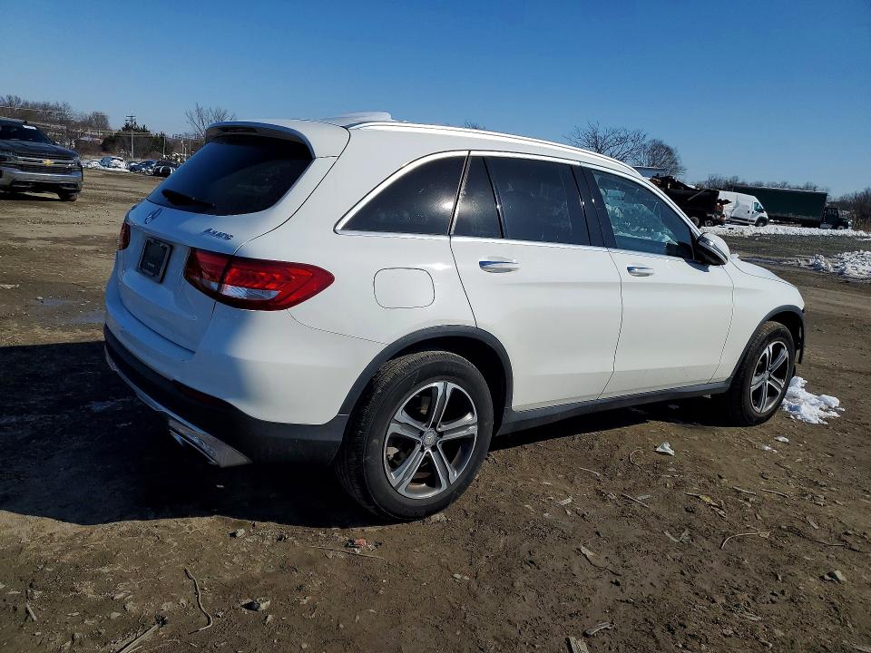 2016 Mercedes-benz Glc