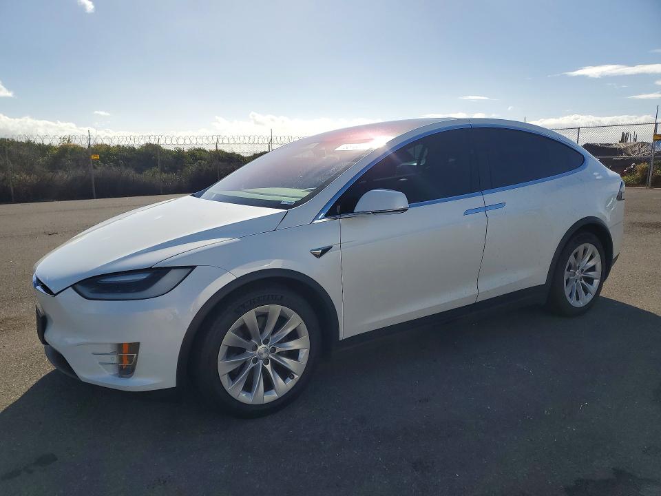 2017 Tesla Model x