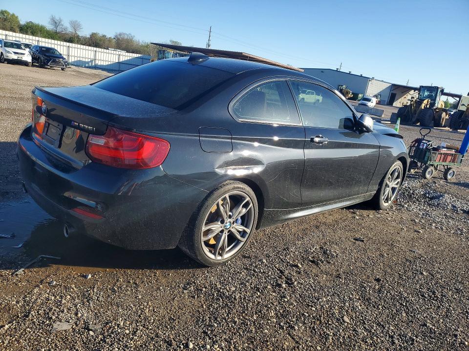 2015 BMW M2