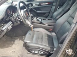 
										2018 Porsche Panamera full									