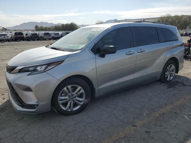 2022 Toyota Sienna