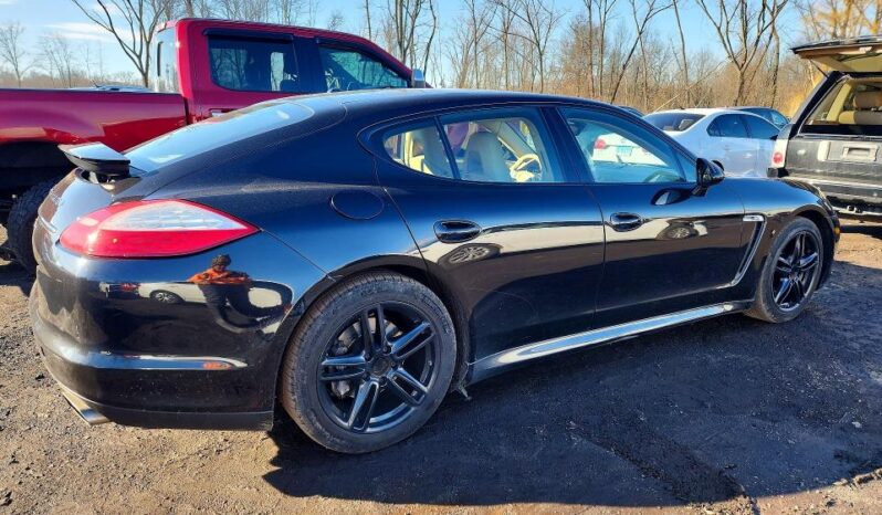 
								2012 Porsche Panamera full									