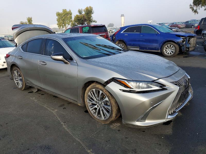 2019 Lexus Es 300h