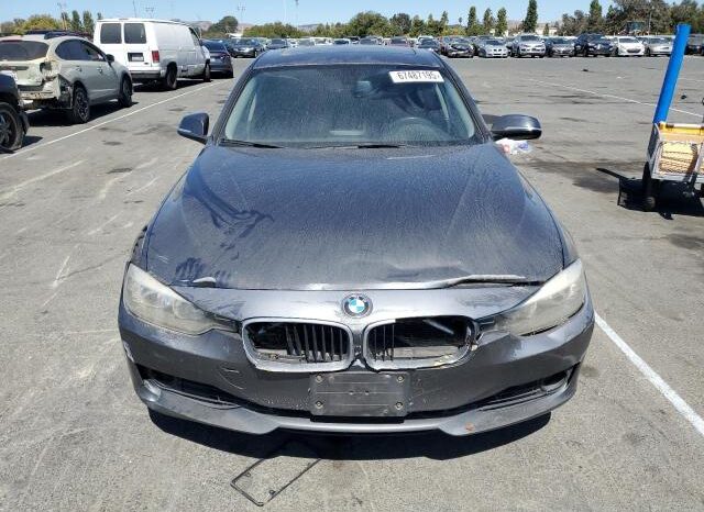 
								2013 BMW 3 series full									