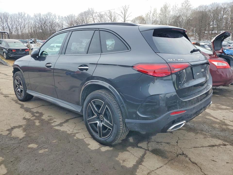 2025 Mercedes-benz Glc