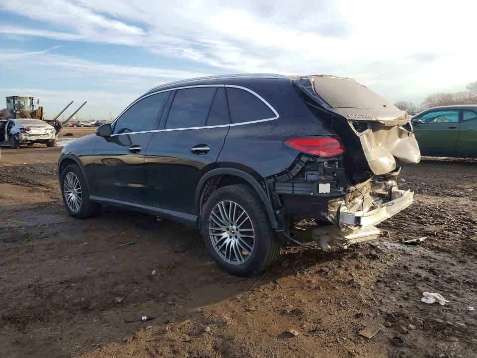 2025 Mercedes-benz Glc