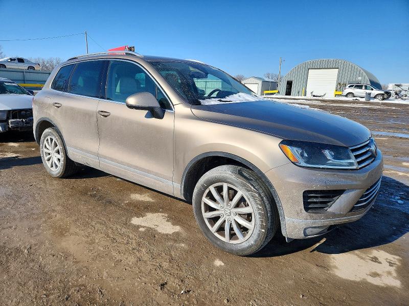 2016 Volkswagen Touareg