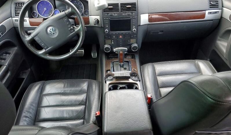 
								2004 Volkswagen Touareg full									