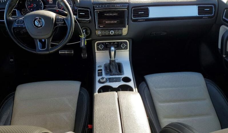 
								2017 Volkswagen Touareg full									